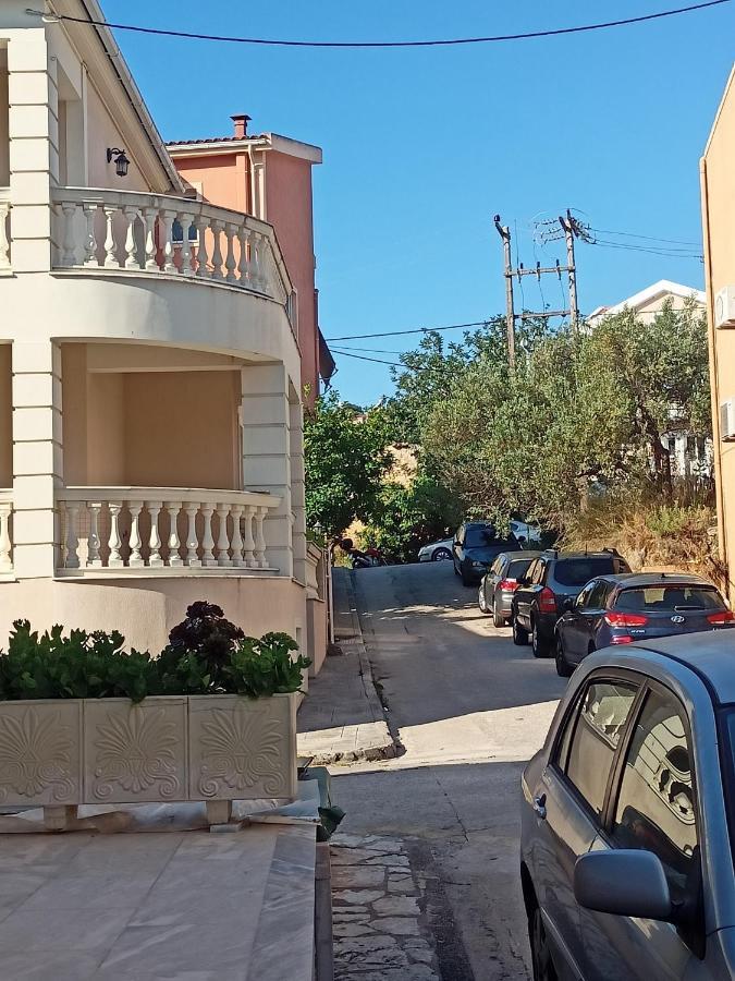 ארגוסטולי Nikola'S & Joanna'S Apartments 2 מראה חיצוני תמונה